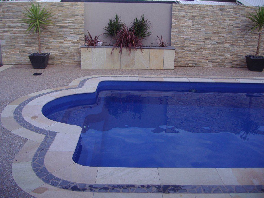 CUSTOM SANDSTONE POOL COPING AND PAVERS SANDSTONE CURVED POOL COPING PAVERS