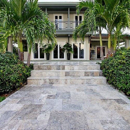 silver-travertine-tumbled-paver-french